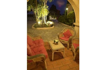 Francja Hotel Sainte Maxime, Zewnątrz